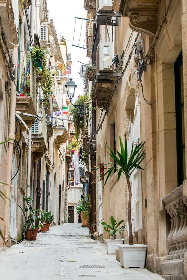 Ferienwohnung Ortigia Ancient House Syrakus Exterior foto